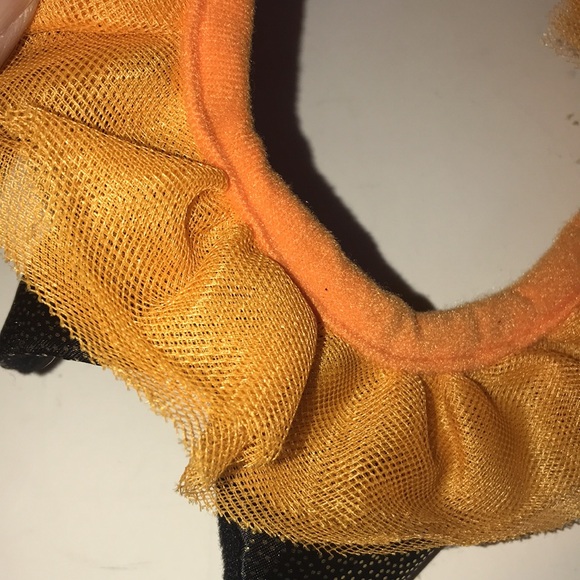 Cat’s Halloween Neck Ruffle - Picture 3 of 5